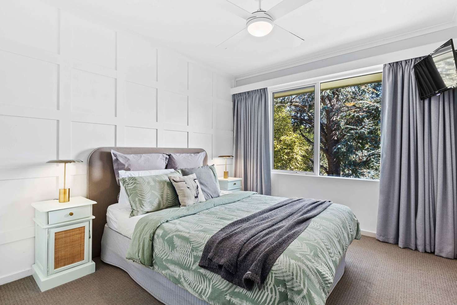 Property Gallery Thumbnail 3
