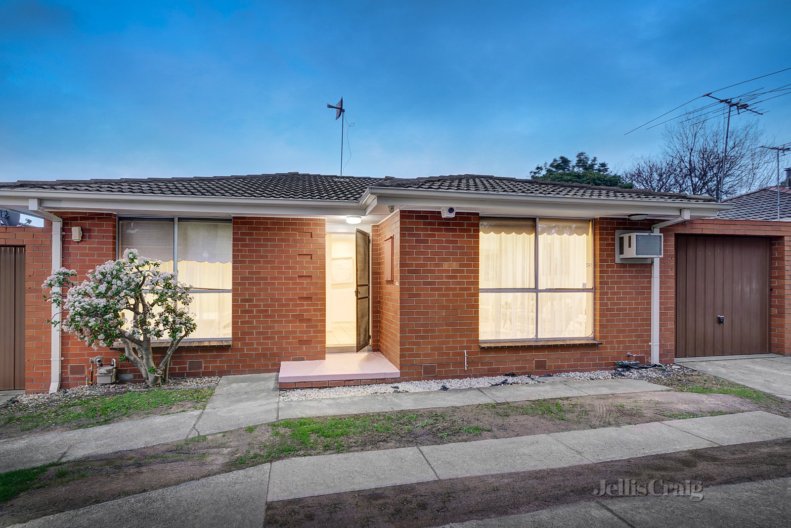 3/68 Dorking Road, Box Hill image 1