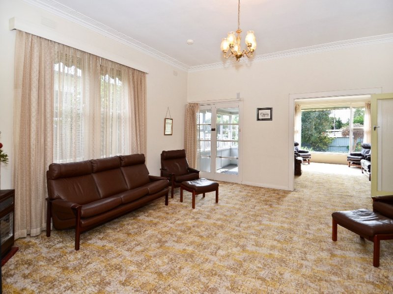 368 Myers Street, East Geelong image 2
