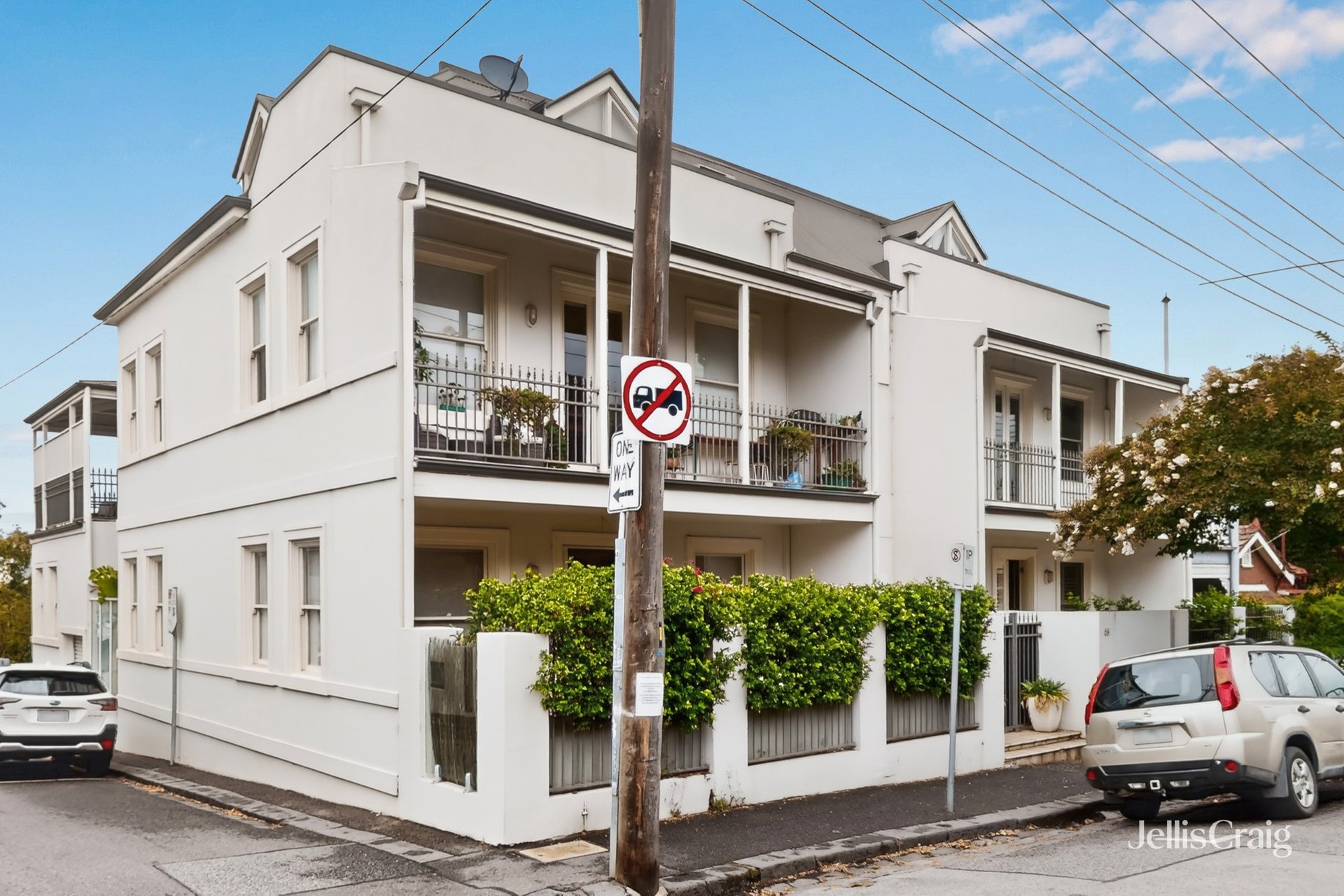 3/68 Rowena Parade, Richmond image 1
