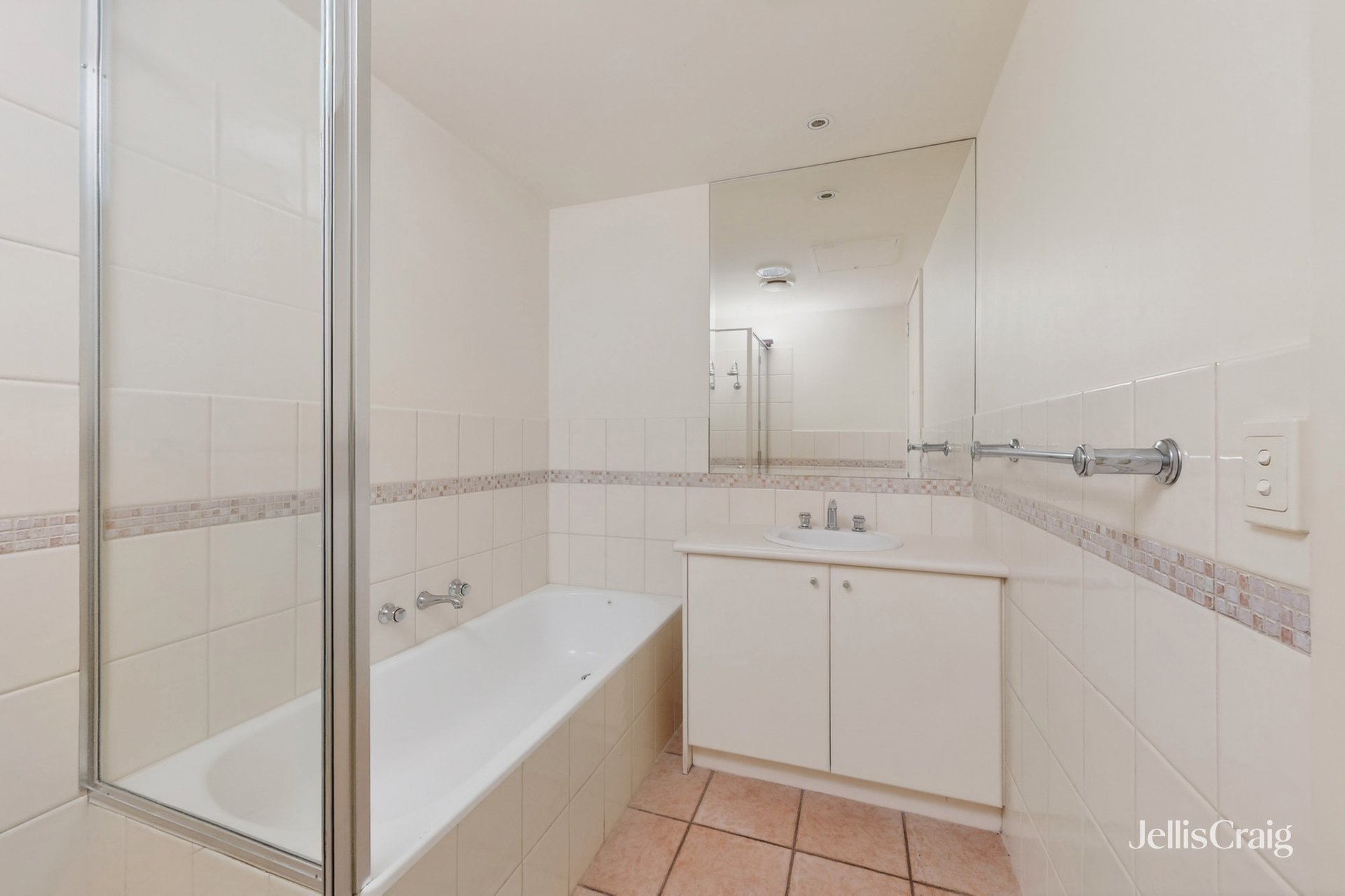 3/68 Rowena Parade, Richmond image 7