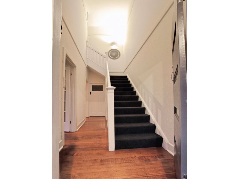 368 Williamstown Road, Port Melbourne image 9