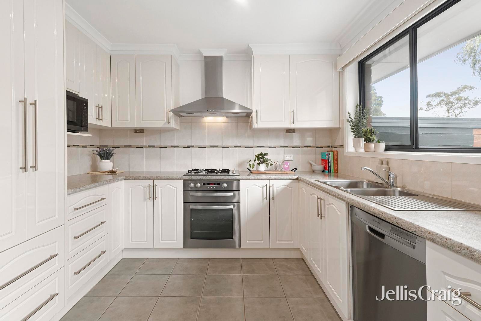 3/69 Warrandyte Road, Ringwood image 3