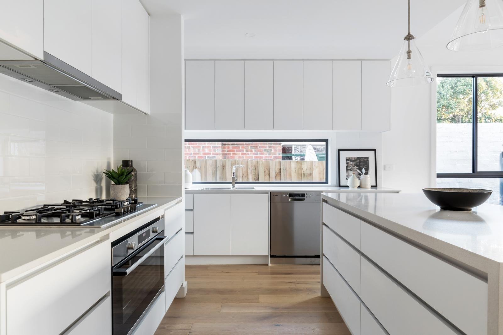 369A Koornang Road, Ormond image 2