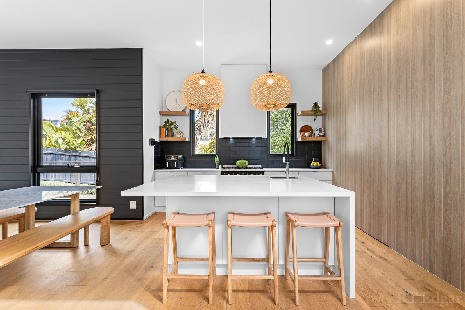 Property Gallery Thumbnail 2