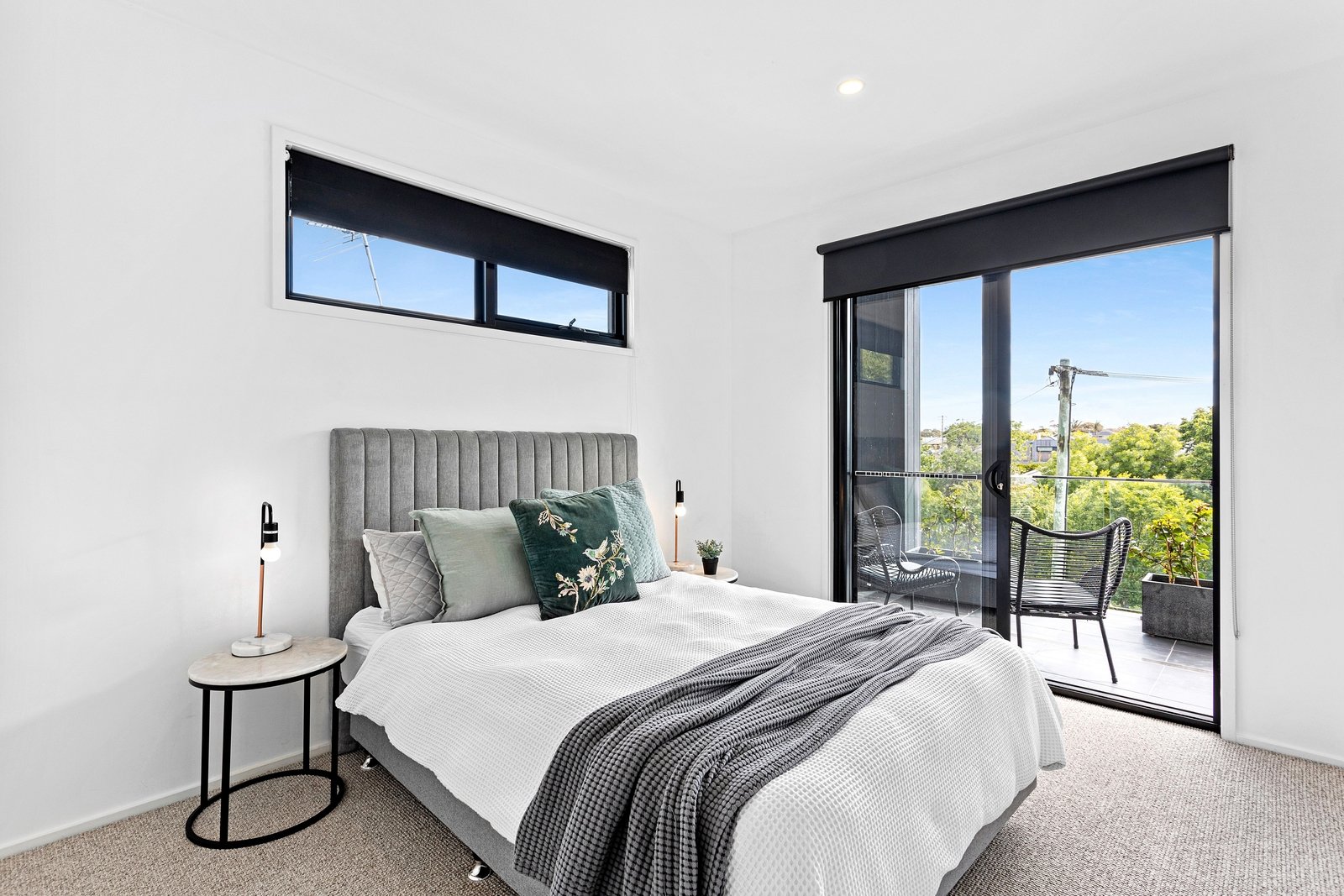 Property Gallery Thumbnail 8