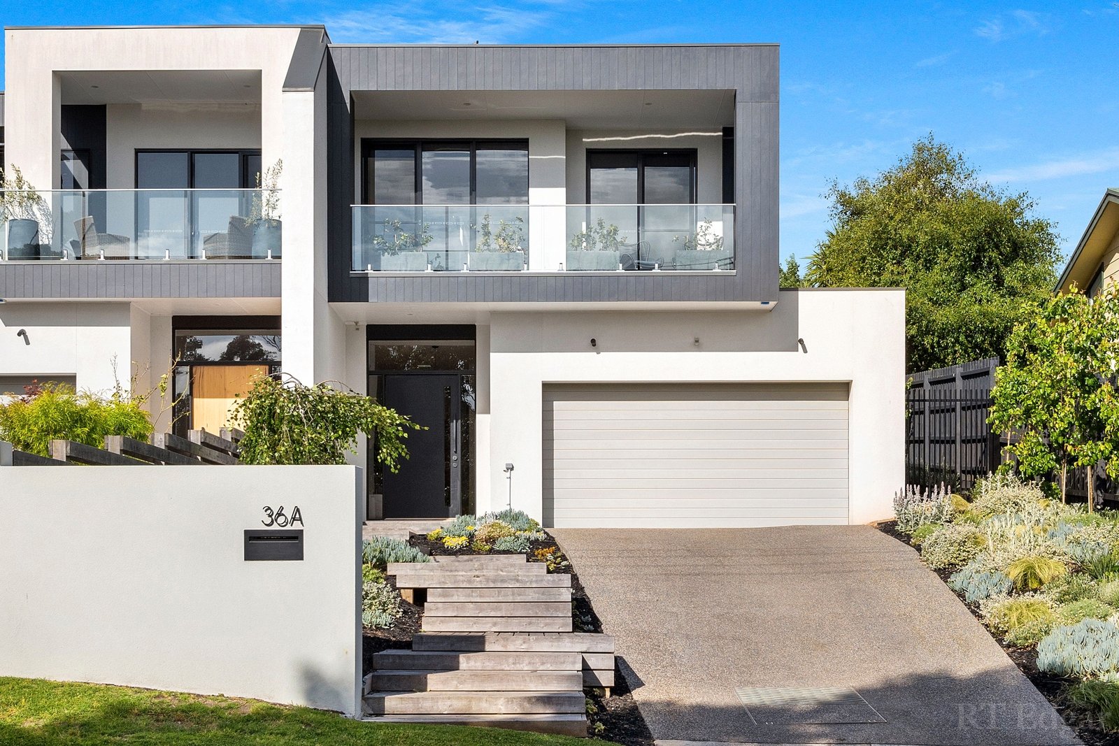 Property Gallery Thumbnail 10