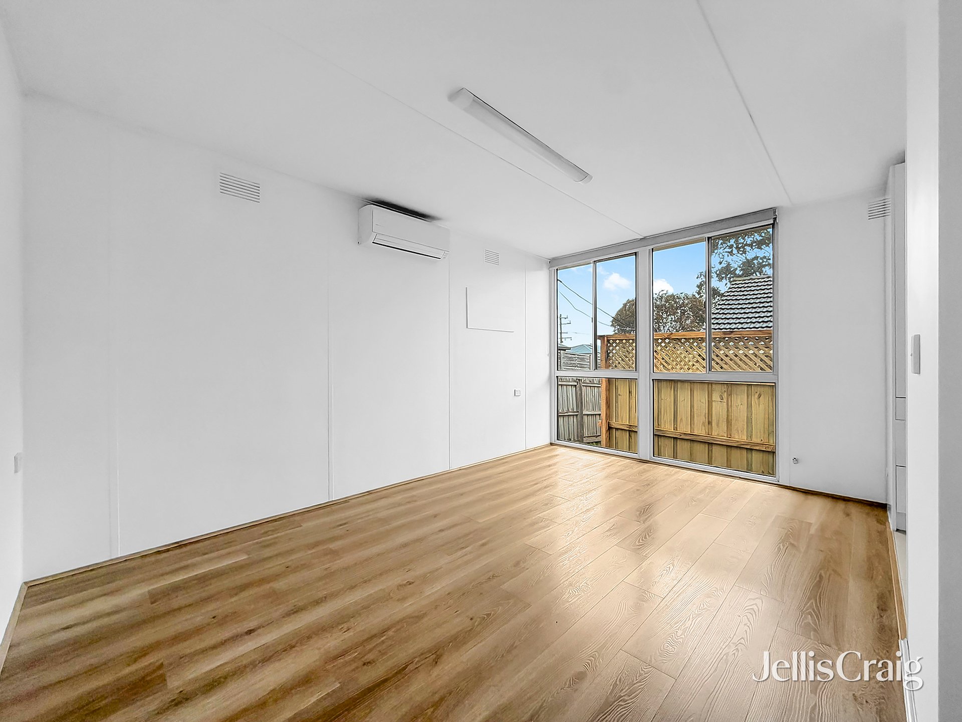 36A Cleveland Road, Ashwood image 3
