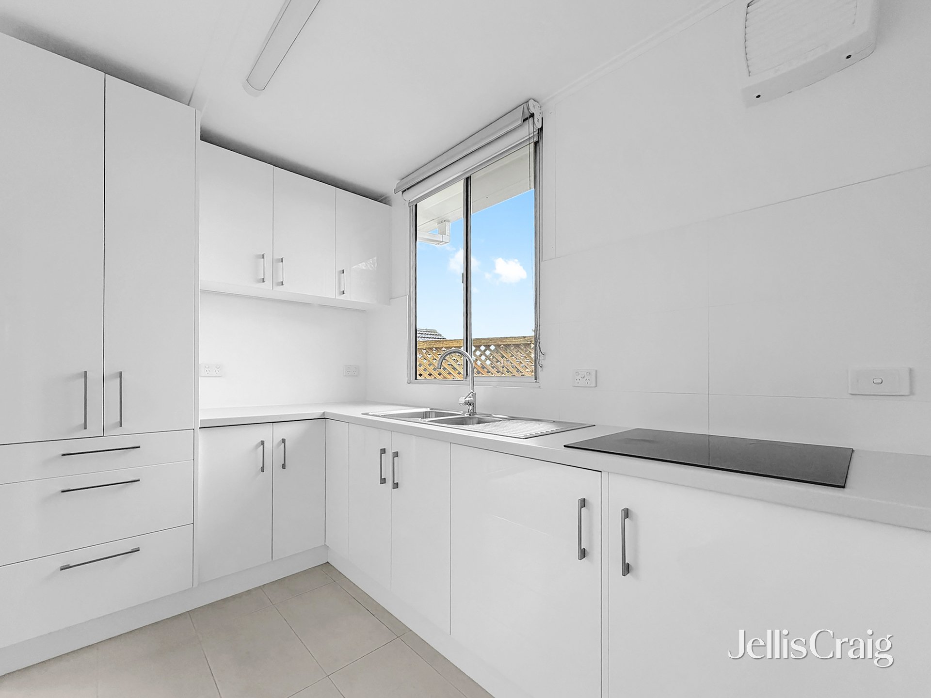 36A Cleveland Road, Ashwood image 1