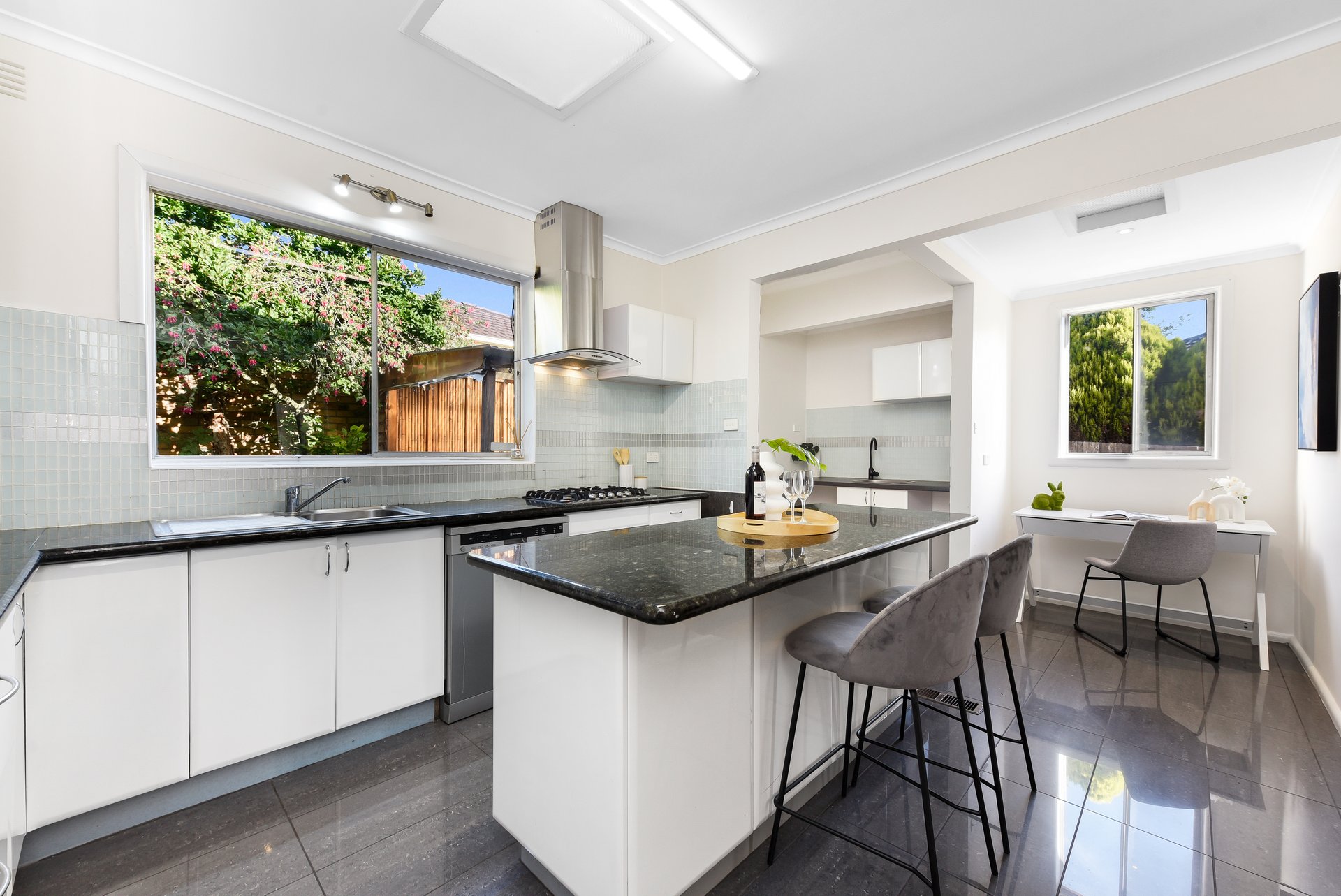 36A Kerrie Road, Glen Waverley image 2