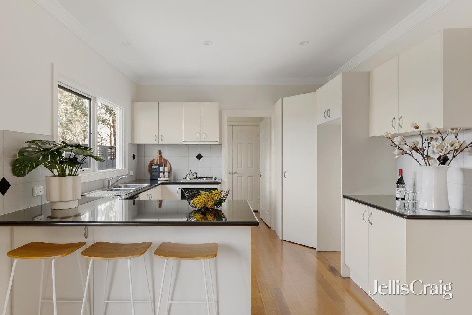 36A Myrniong Street, Glen&nbsp;Iris image 3