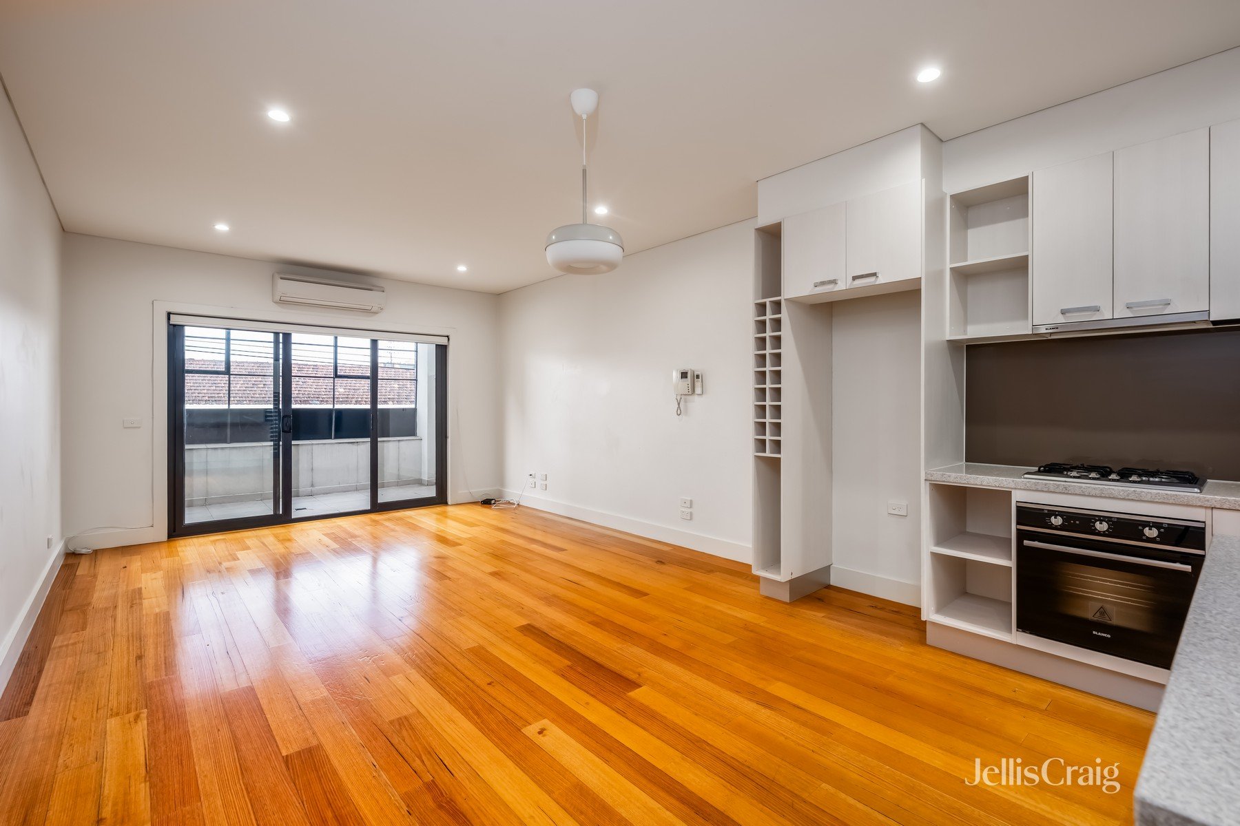 36B Hotham Street, Collingwood image 1