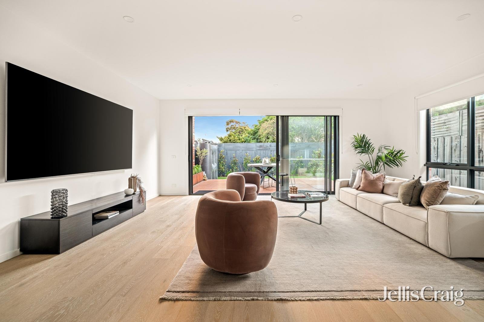 36C Cedric Street, Mordialloc image 2