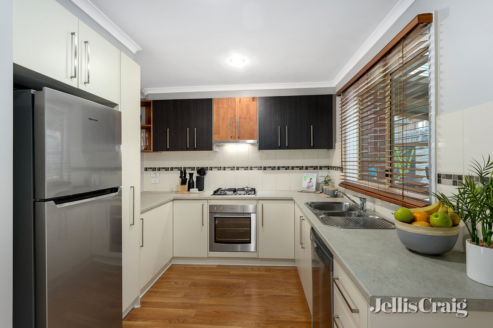 3/7-9 Clyde Street, Lilydale image 3