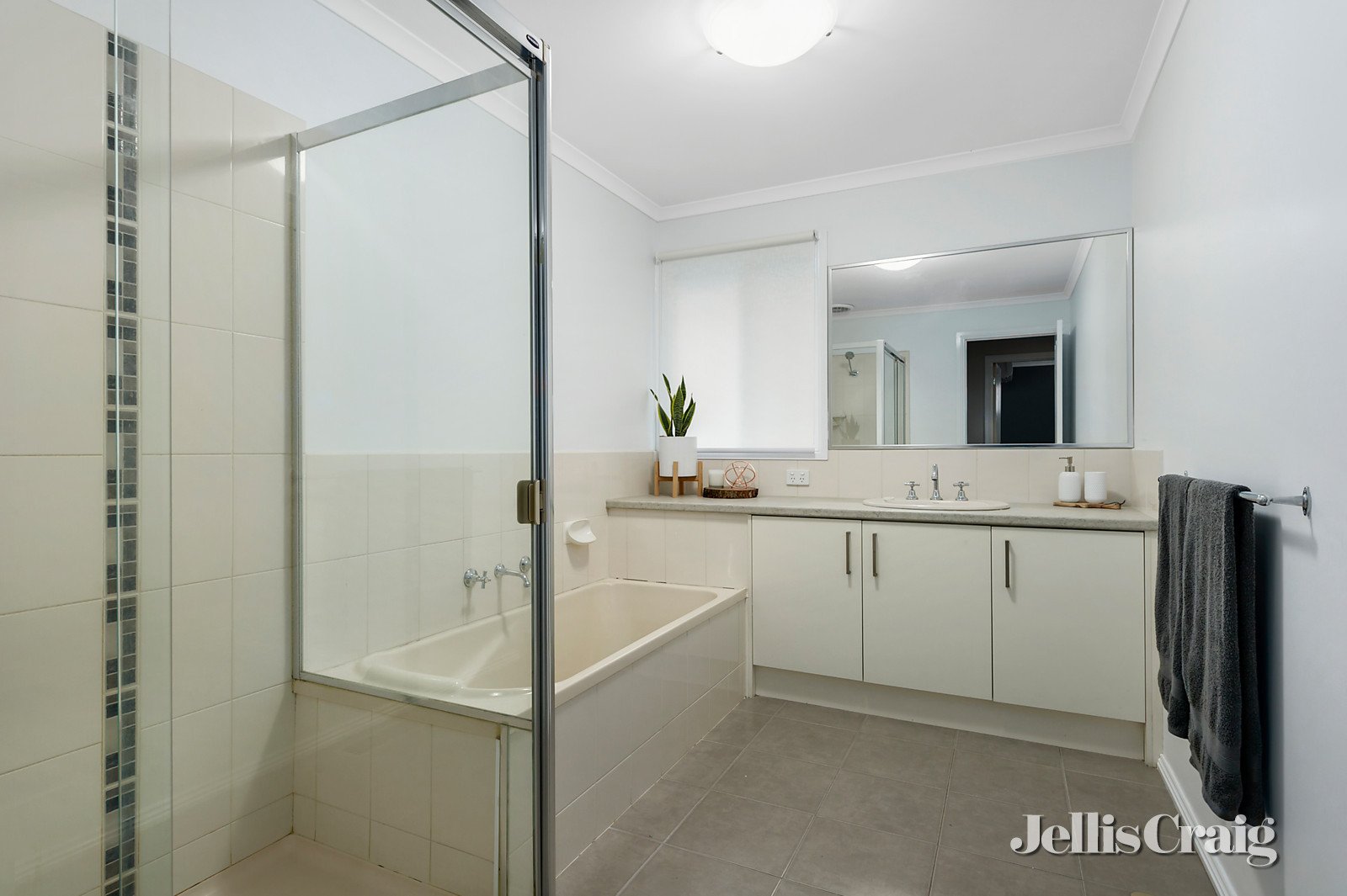 3/7-9 Clyde Street, Lilydale image 6