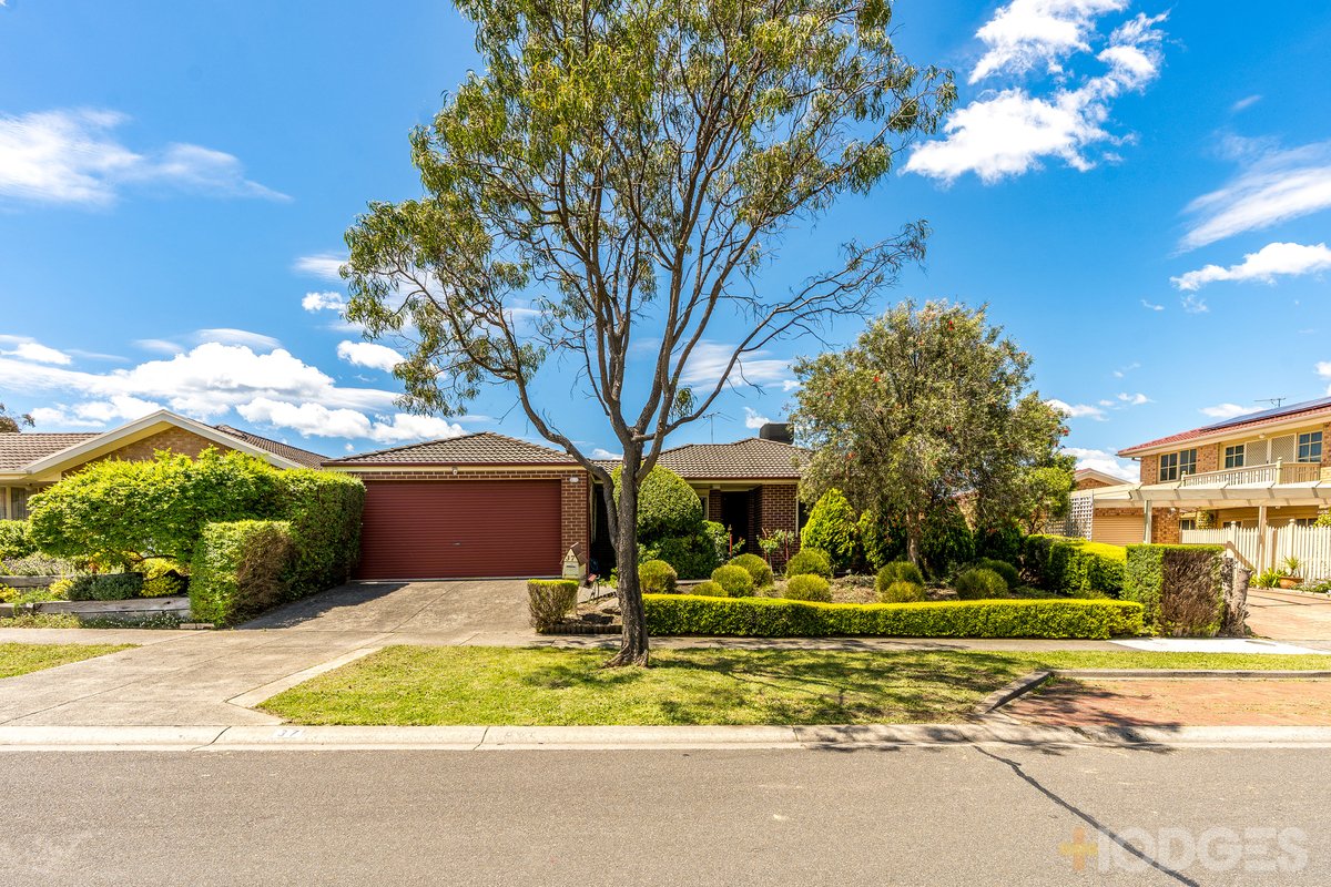 37 Applewood Drive, Knoxfield, VIC, 3180