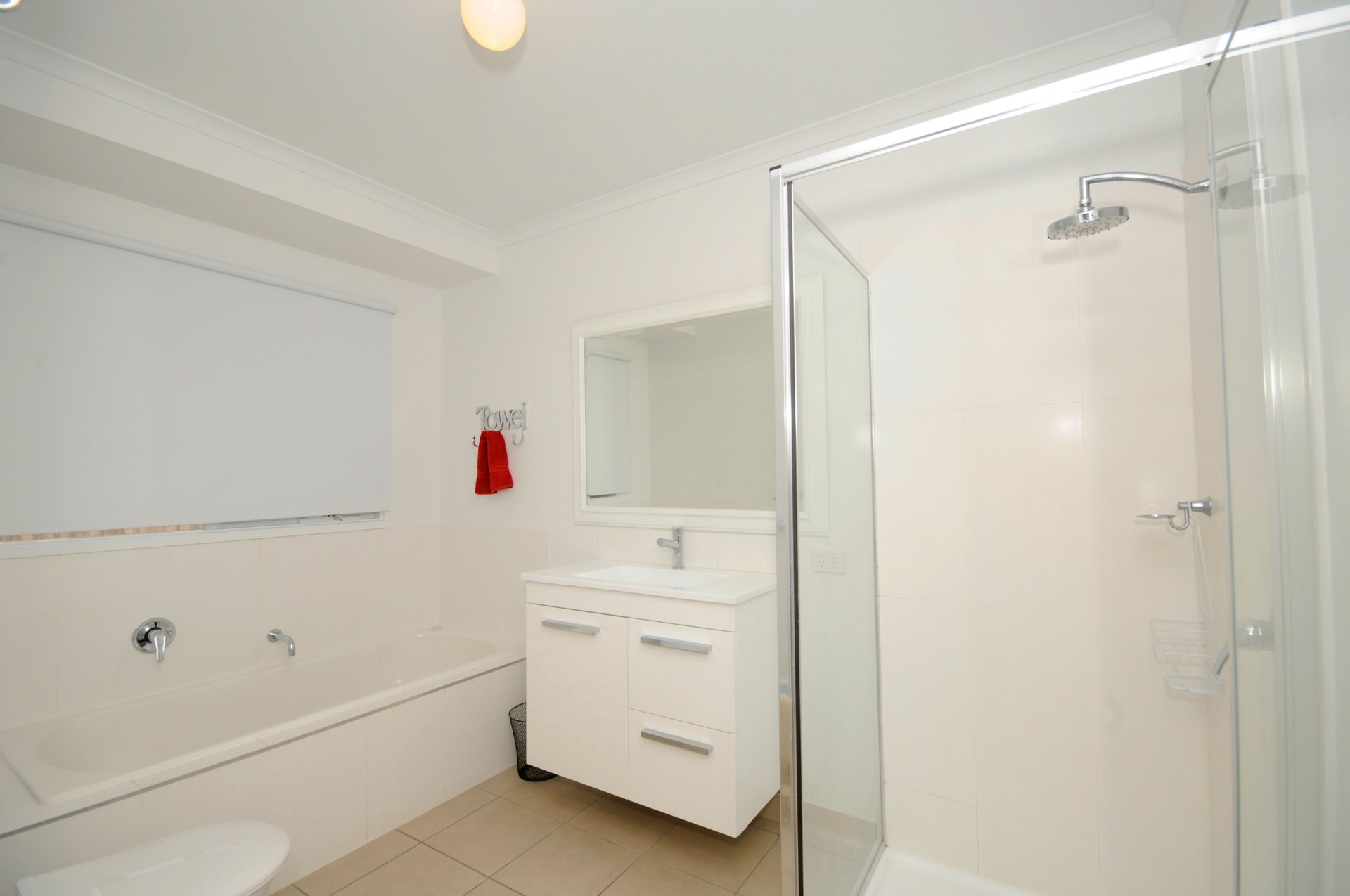Property Gallery Thumbnail 6