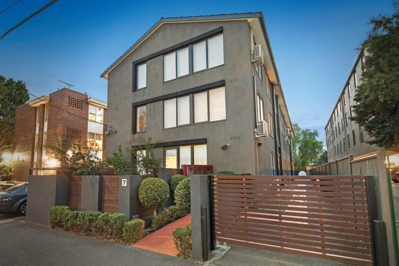 3 / 7 Barnsbury Road SOUTH YARRA