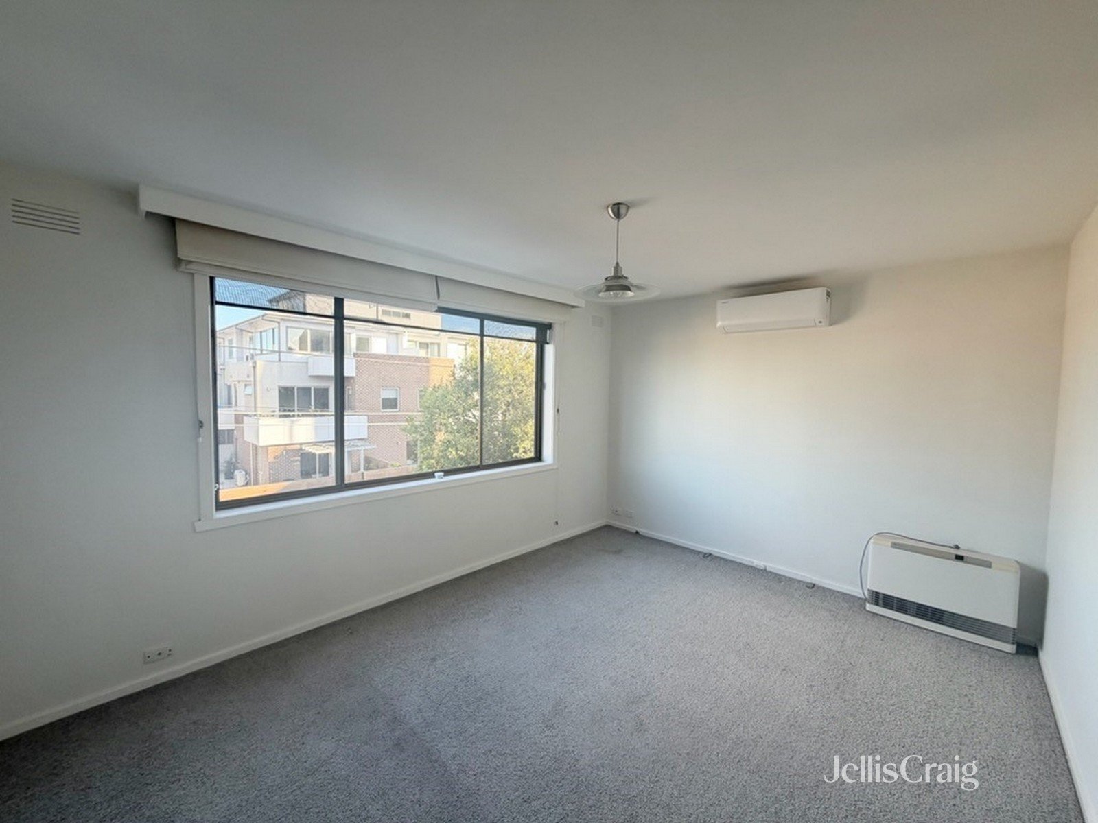 3/7 Bayview Street, Northcote image 4