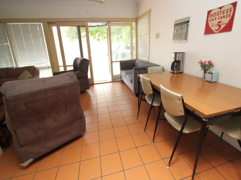 Property Gallery Thumbnail 2