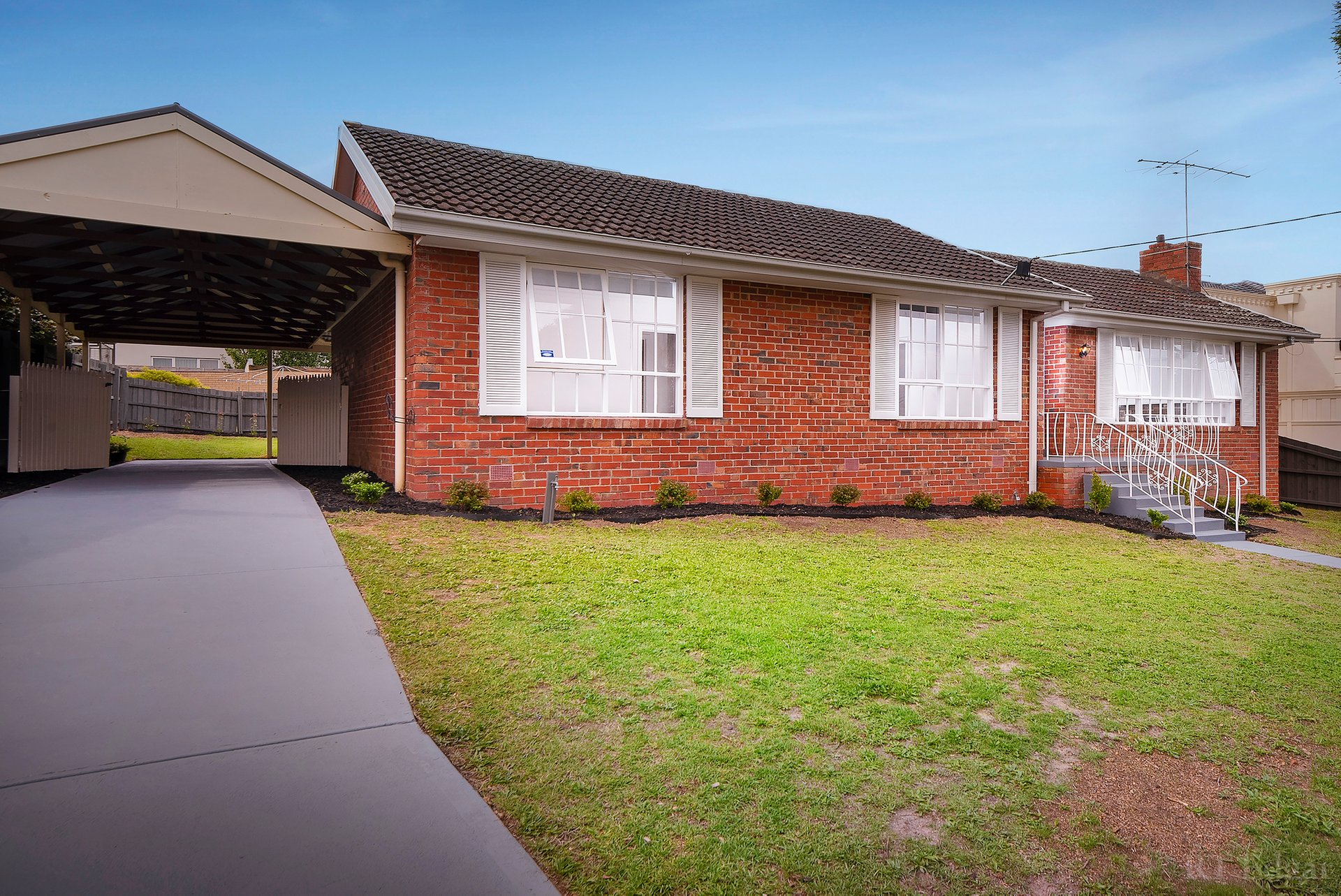 Property Gallery - Main Image