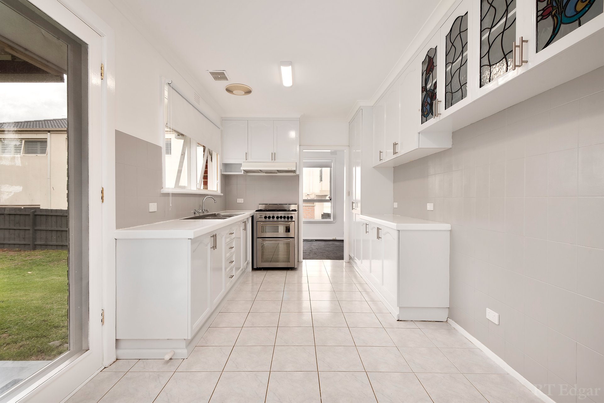Property Gallery Thumbnail 3