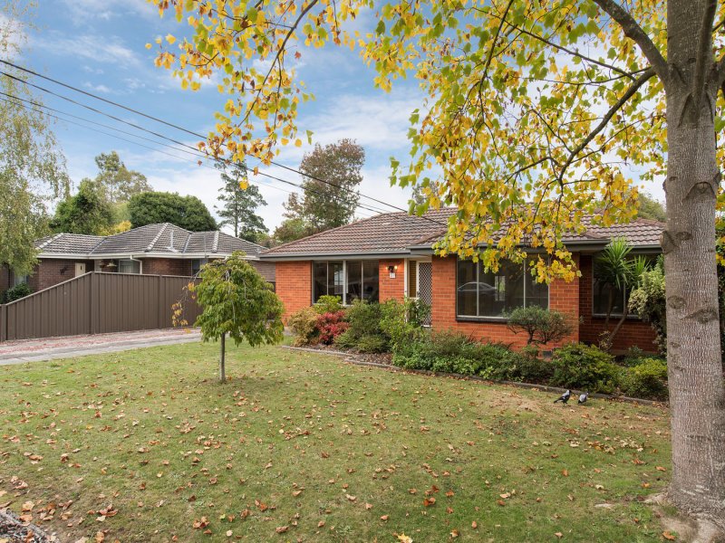 37 Blackburn Road, Mooroolbark image 2