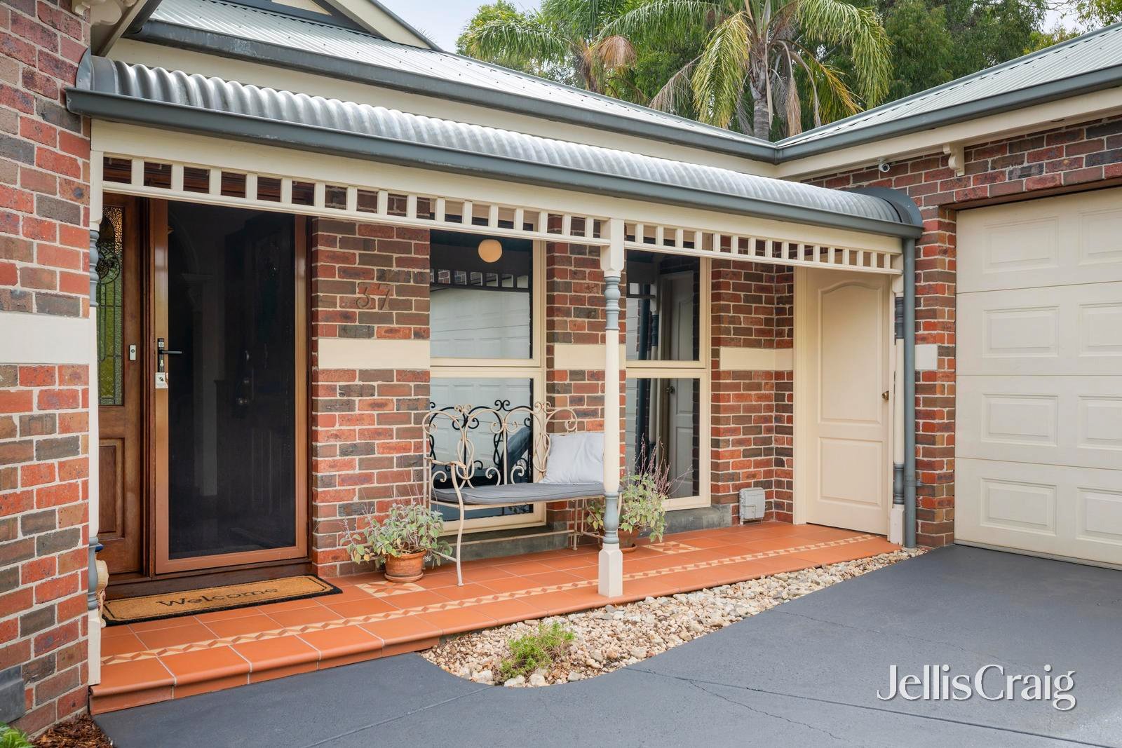 37 Blue Ridge Drive, Mooroolbark image 13