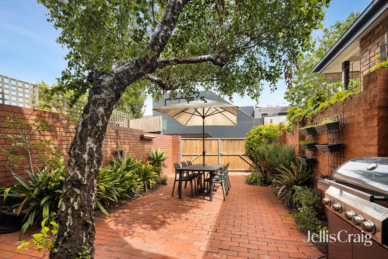 37 Bridport Street, South Melbourne image 8