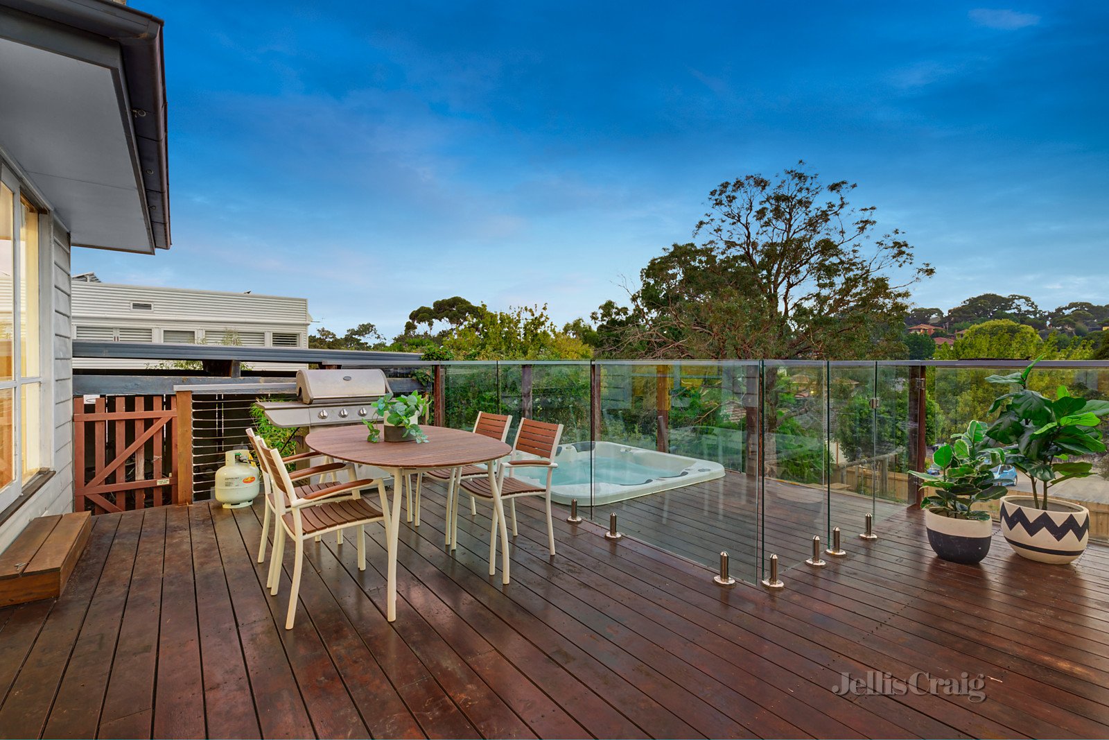 37 Bronte Street, Heidelberg image 9