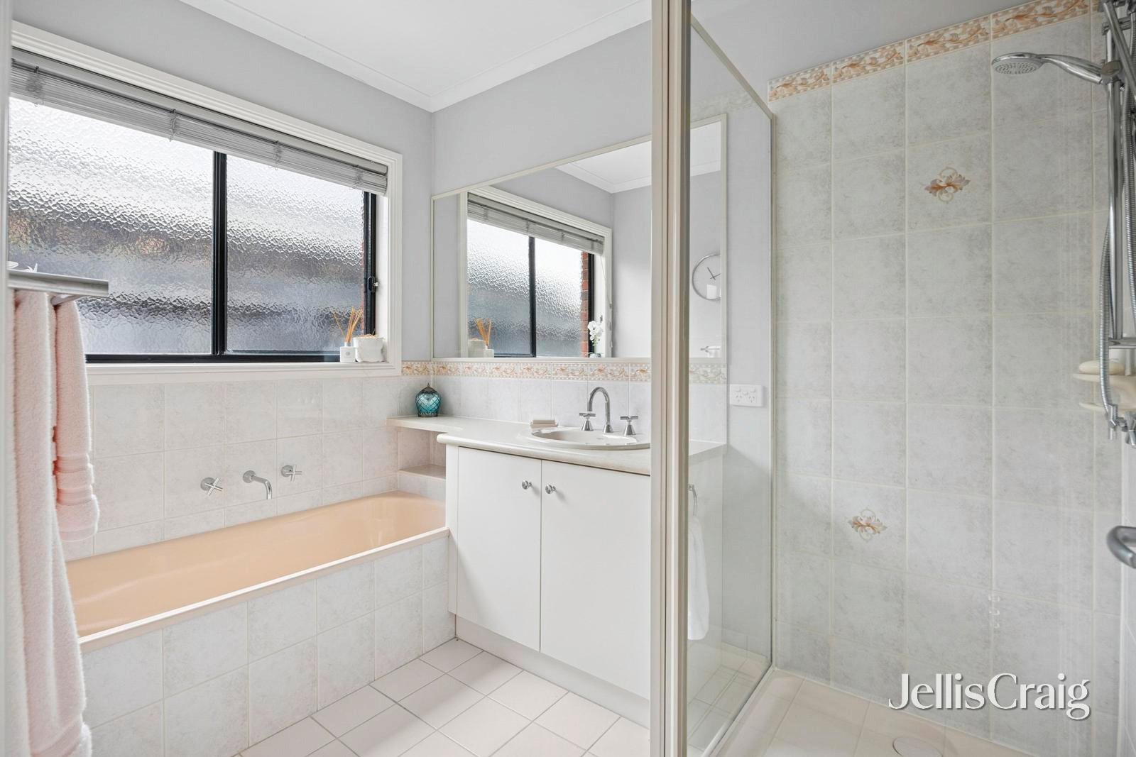 37 Carbine Drive, St Albans Park image 14