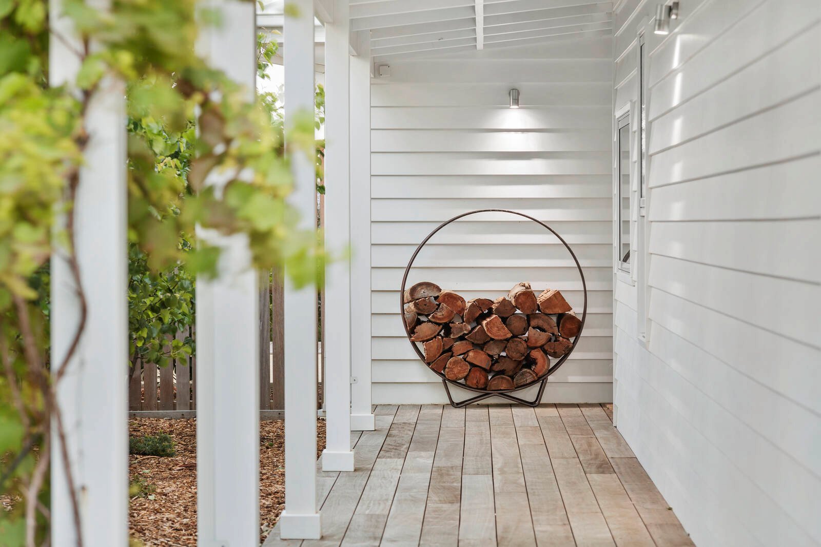 Property Gallery Thumbnail 6