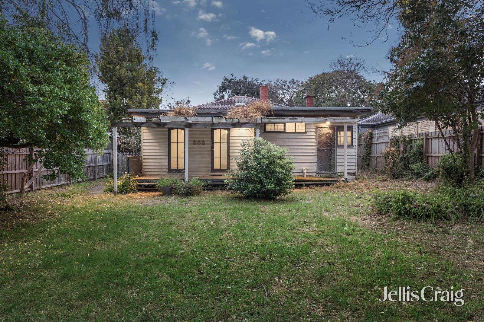 37 Charles Street, Glen Iris image 4