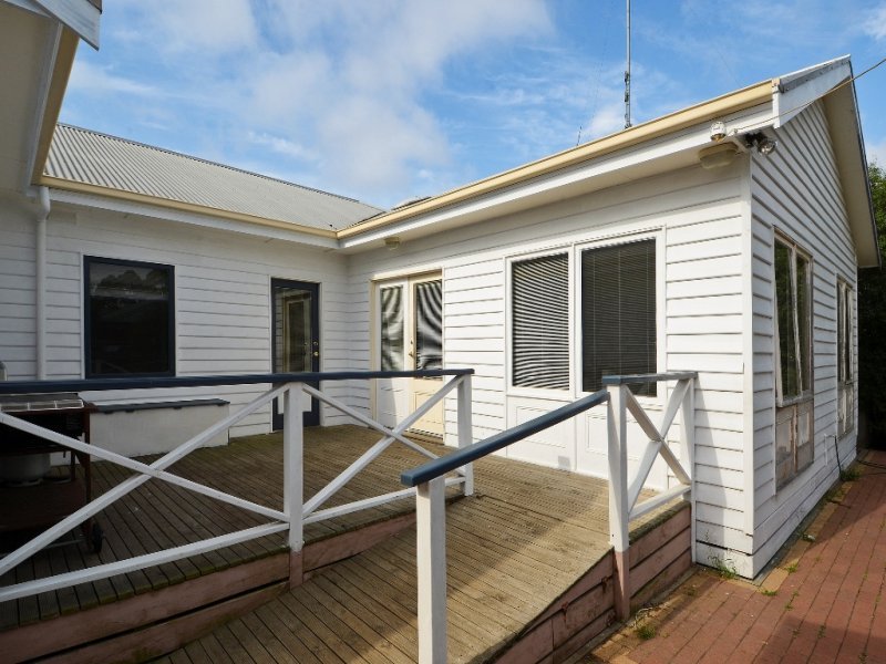 37 Clarendon Street, Newtown image 6