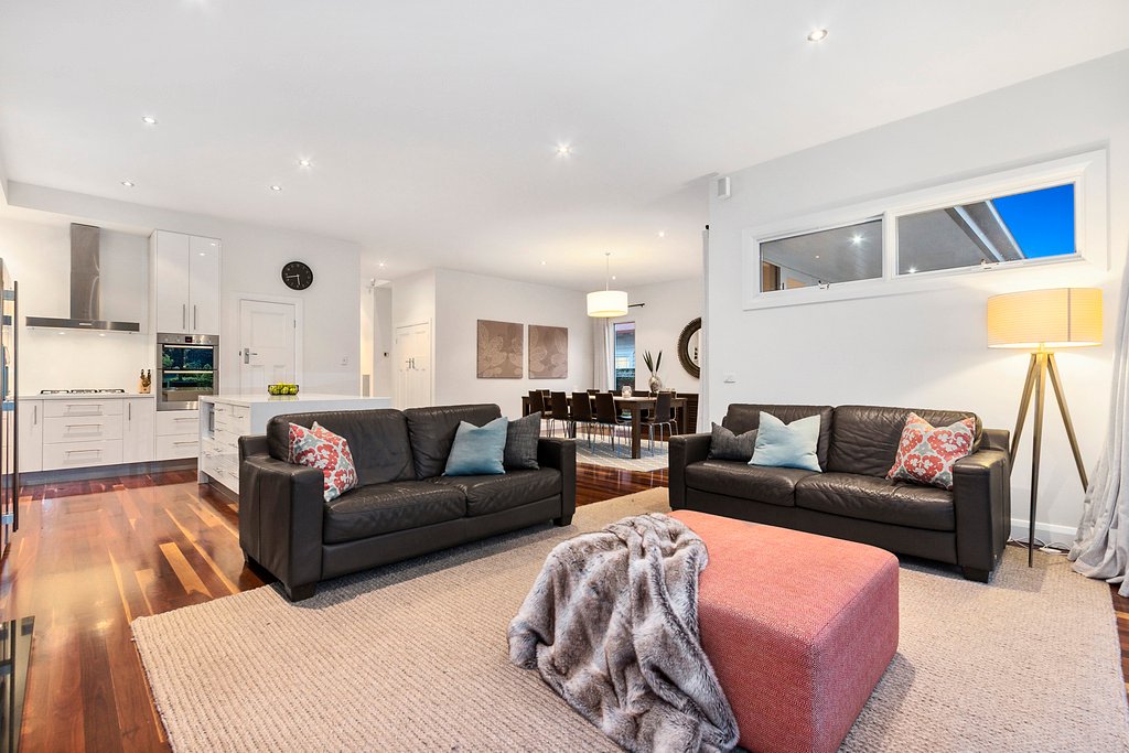 37 Combarton Street, Box Hill image 3