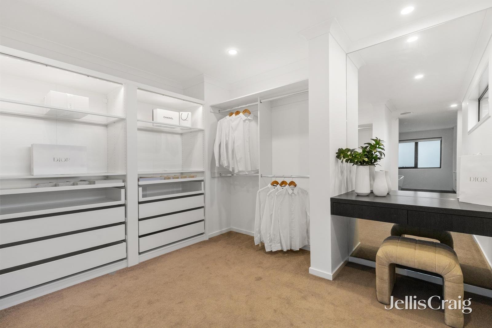 37 Creek Road, Mitcham image 11
