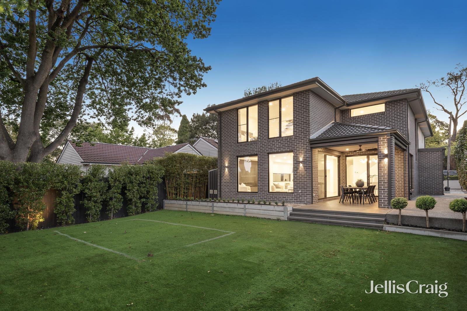 37 Creek Road, Mitcham image 18