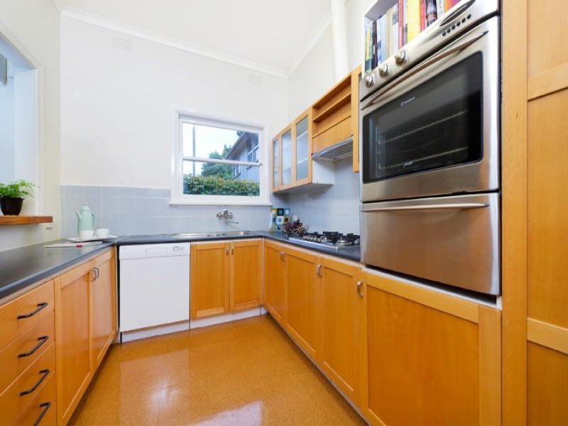37 Durham Road, Surrey Hills image 5