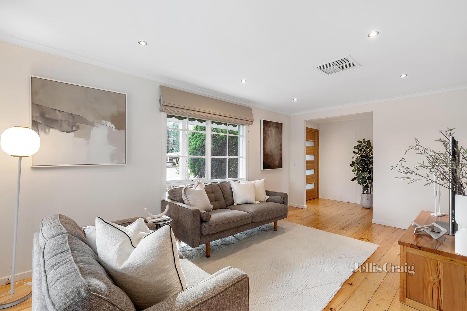 37 Eastgate Drive, Greensborough image 3