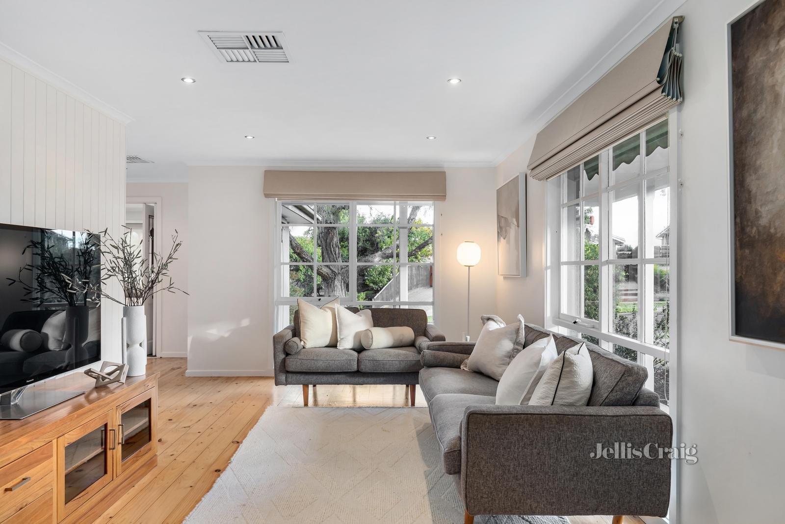 37 Eastgate Drive, Greensborough image 4