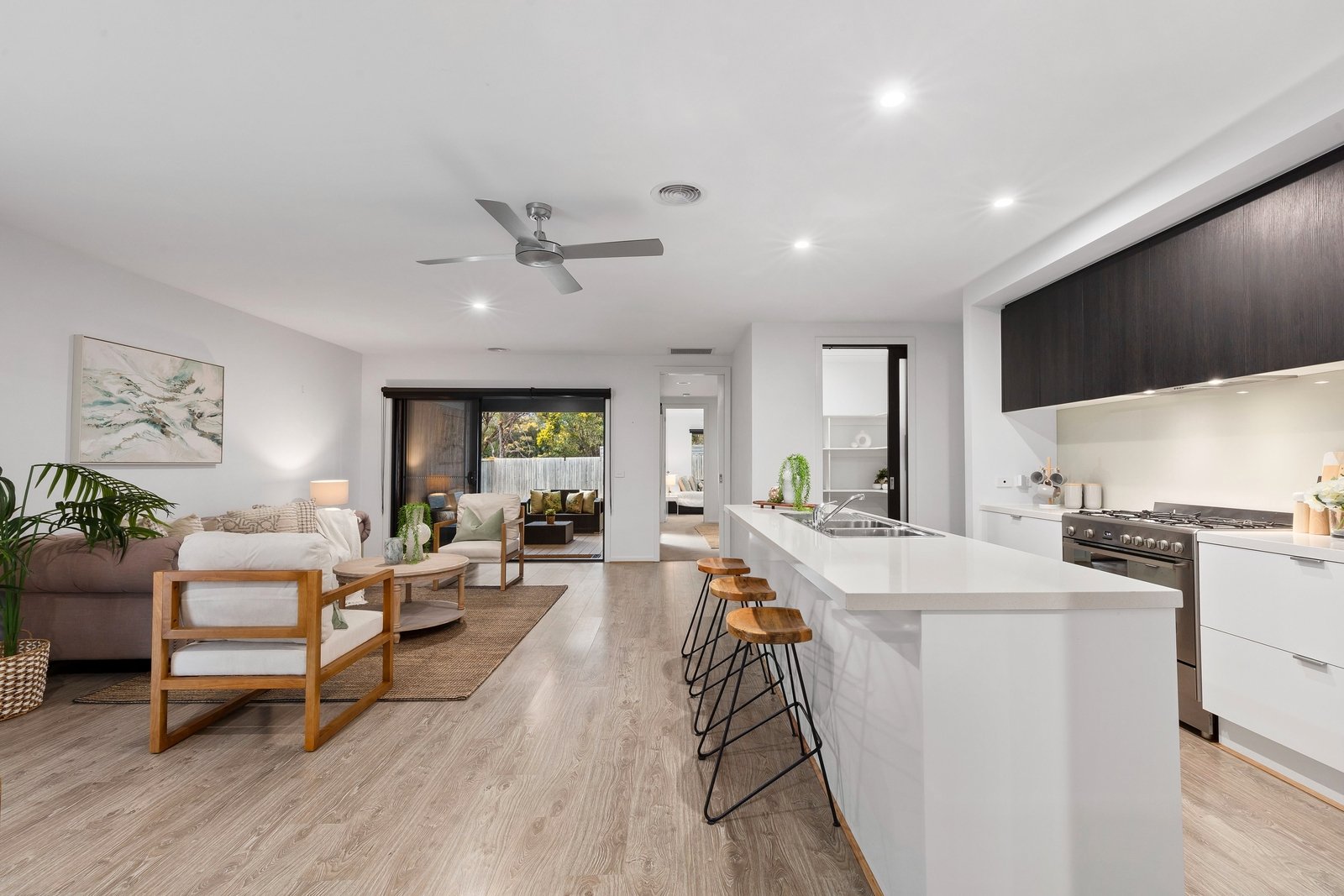 Property Gallery Thumbnail 5