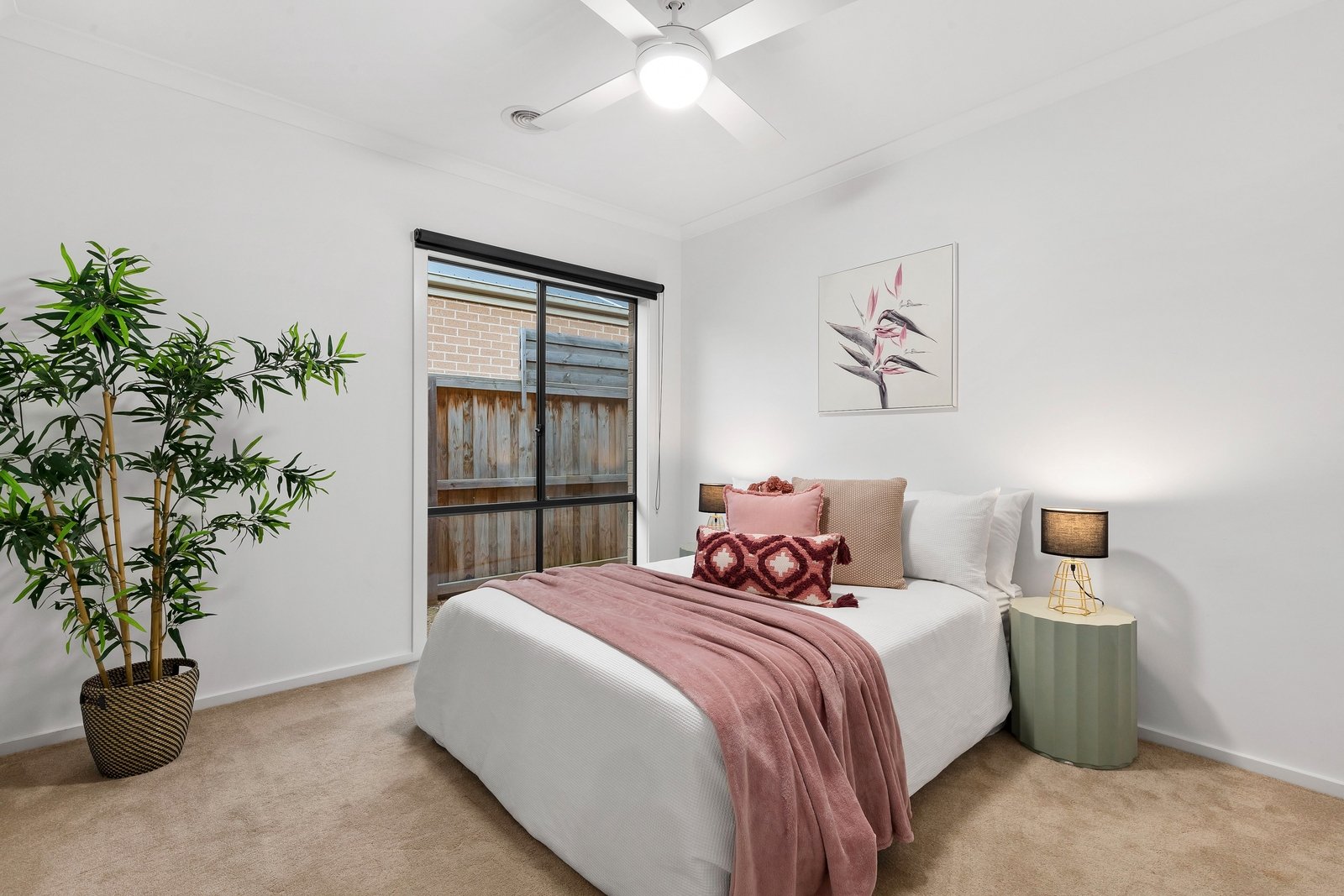 Property Gallery Thumbnail 11