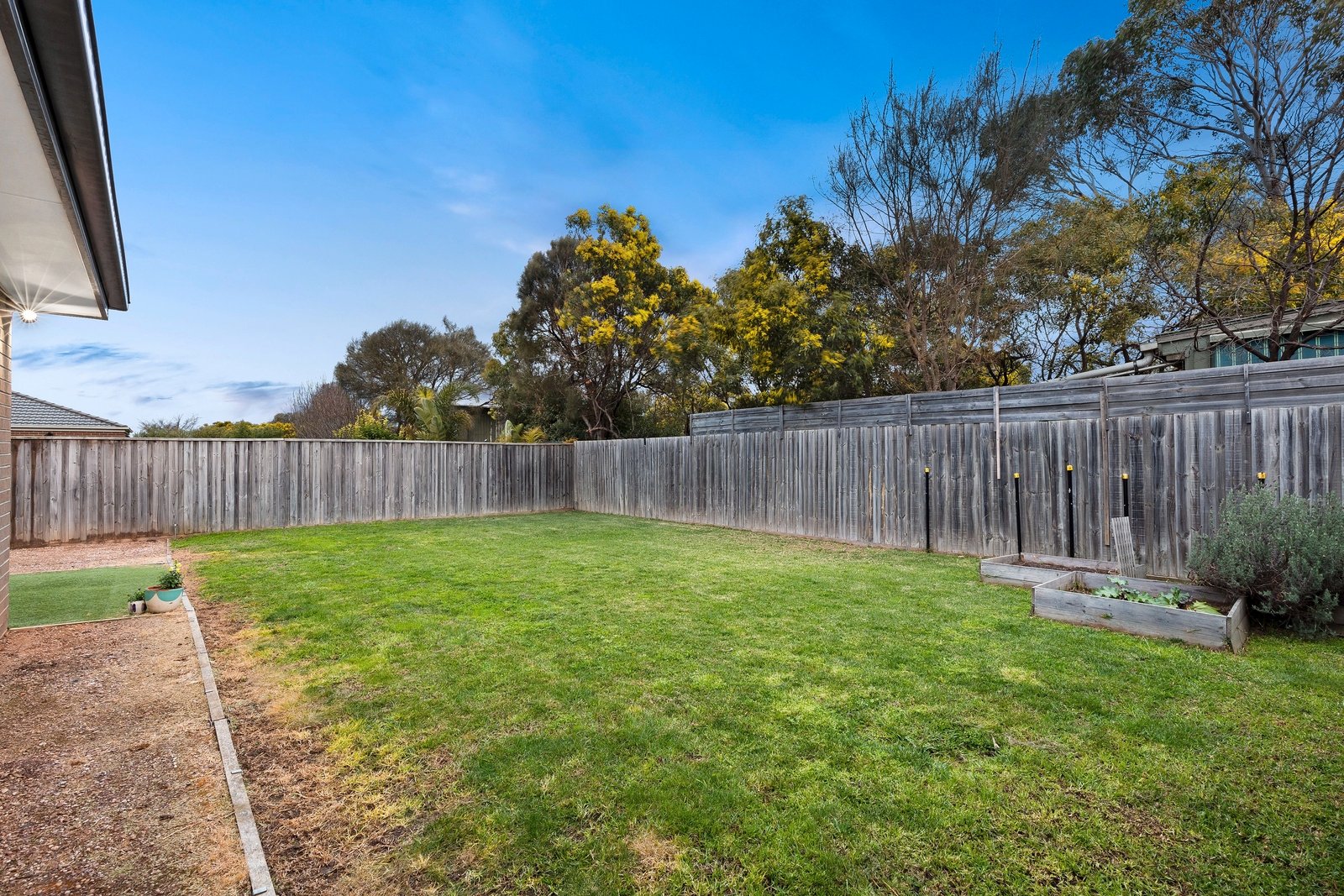 Property Gallery Thumbnail 19