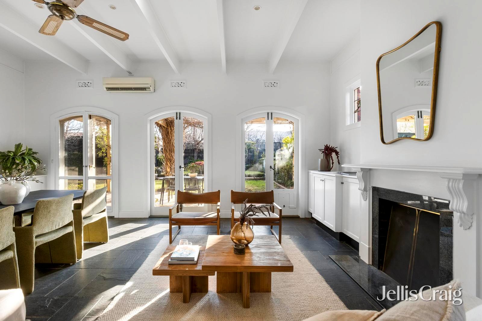 37 Fernhurst Grove, Kew image 2