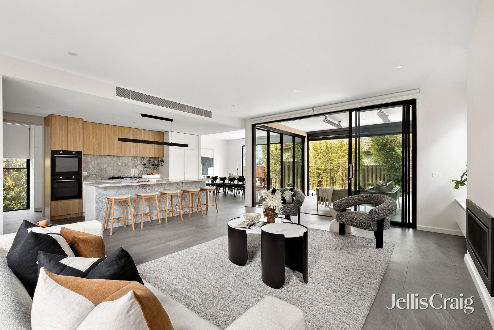 37 Flower Street, Essendon image 4