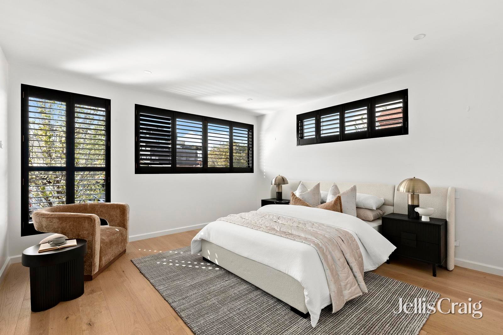 37 Flower Street, Essendon image 9