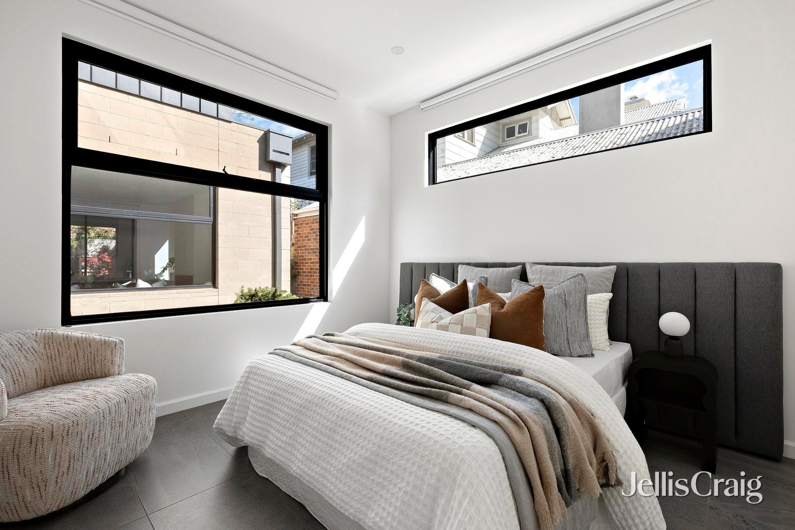 37 Flower Street, Essendon image 10