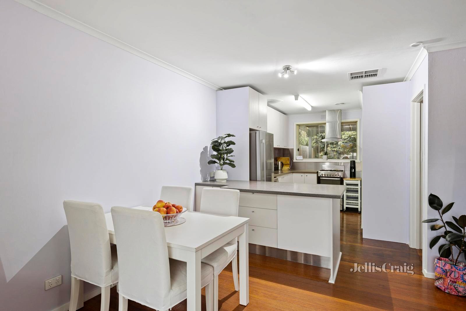 3/7 Fortuna Avenue, Croydon image 4