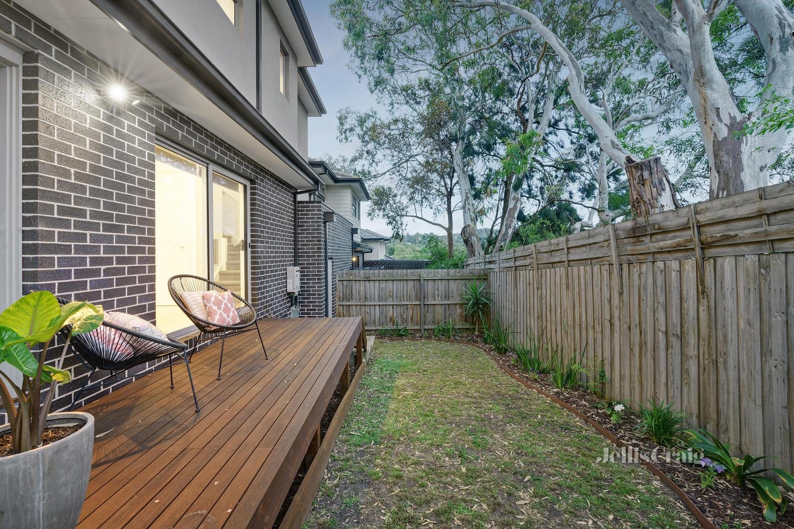 3/7 Gipson Street, Diamond Creek image 9