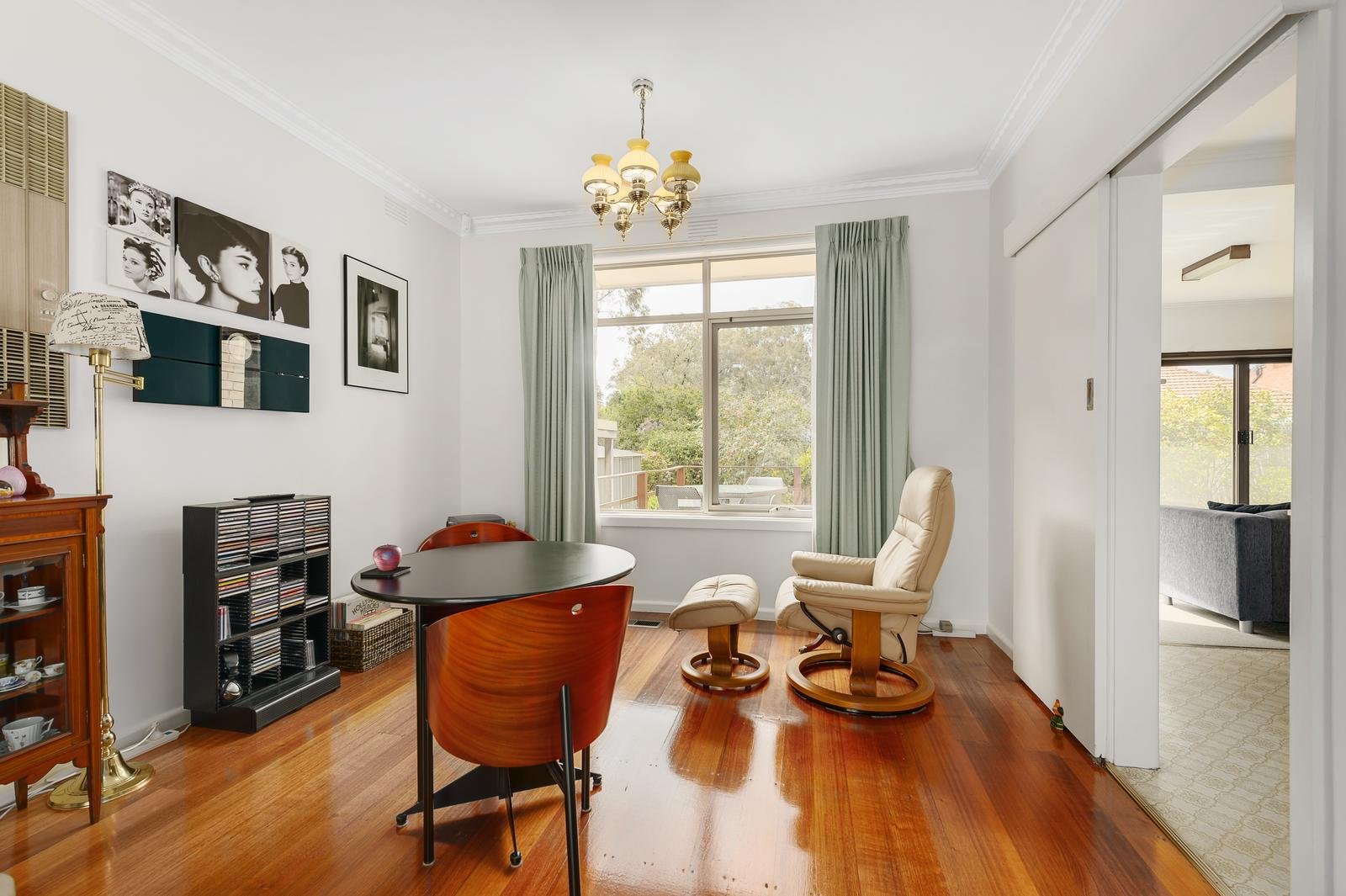 37 Gissing Street, Blackburn South image 3